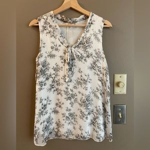 Via Signoria Sleeveless Silk Blouse